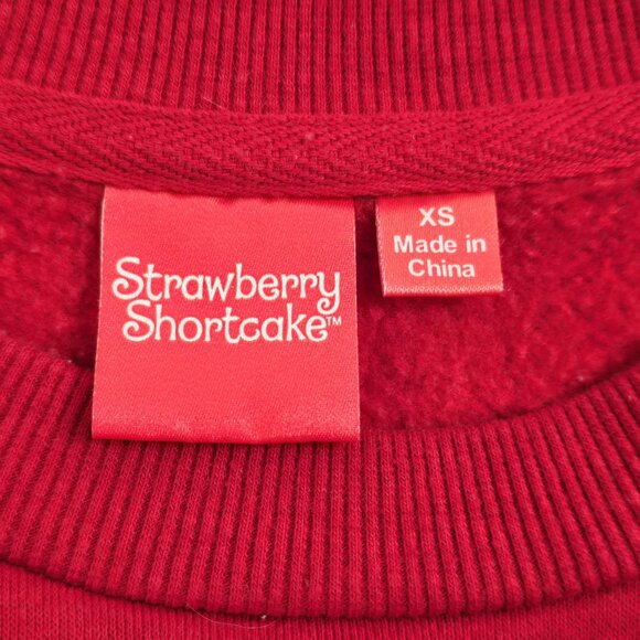 Strawberry Shortcake Sweater Sweatshirt Size XS  Red Long Sleeve Oversized - Picture 6 of 10